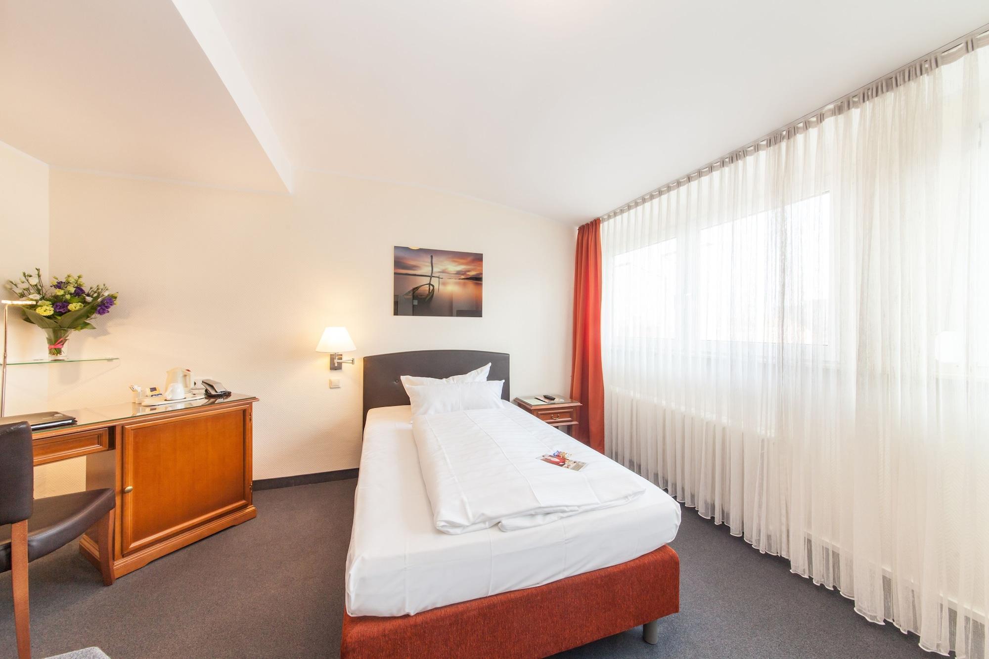 Hotel Flora Duesseldorf Bagian luar foto