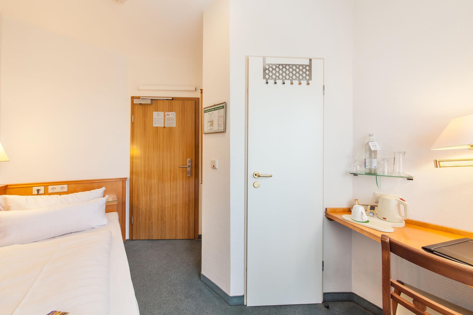 Hotel Flora Duesseldorf Bagian luar foto