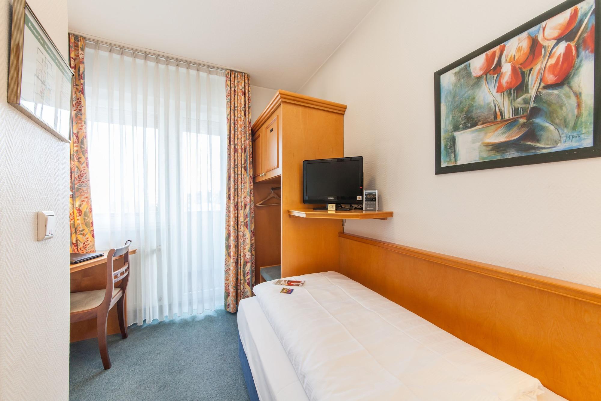 Hotel Flora Duesseldorf Bagian luar foto