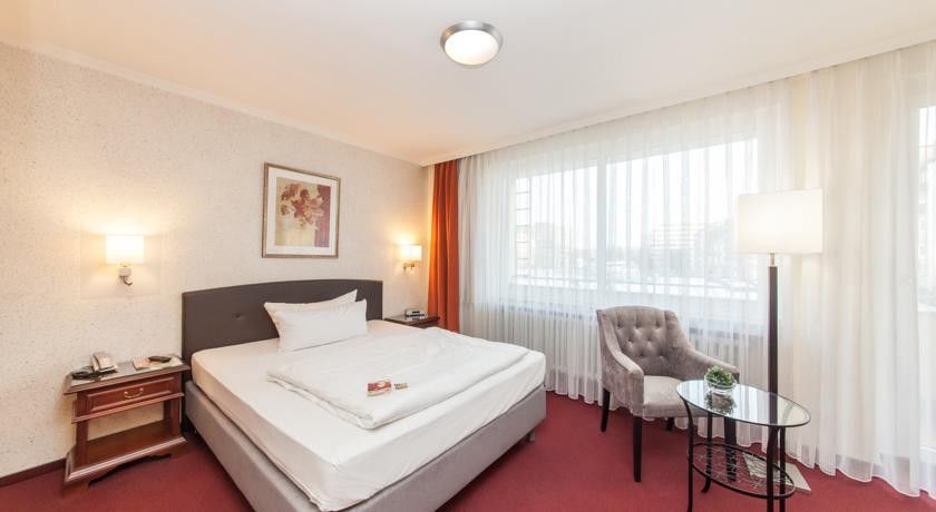 Hotel Flora Duesseldorf Bagian luar foto