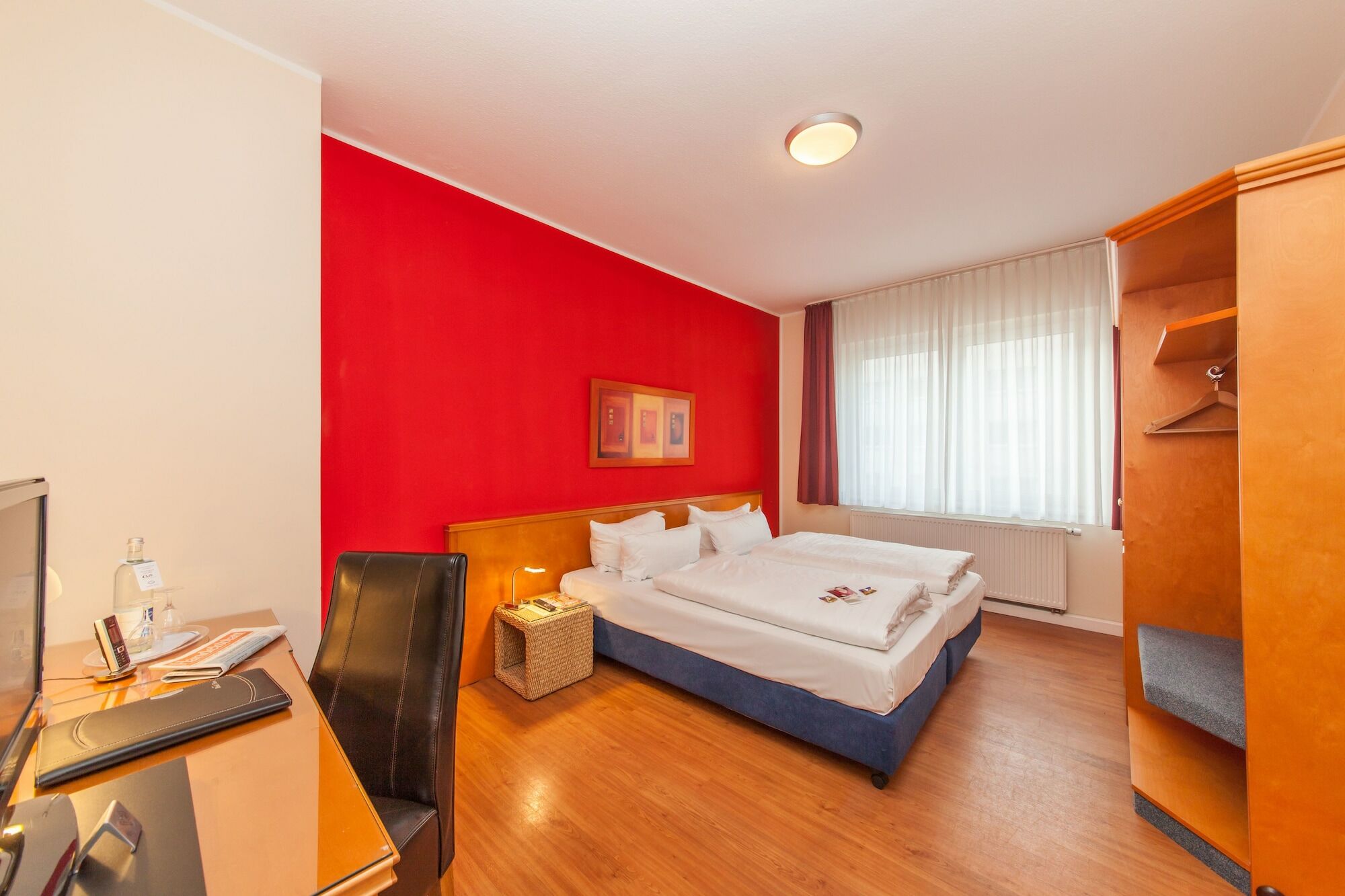 Hotel Flora Duesseldorf Bagian luar foto